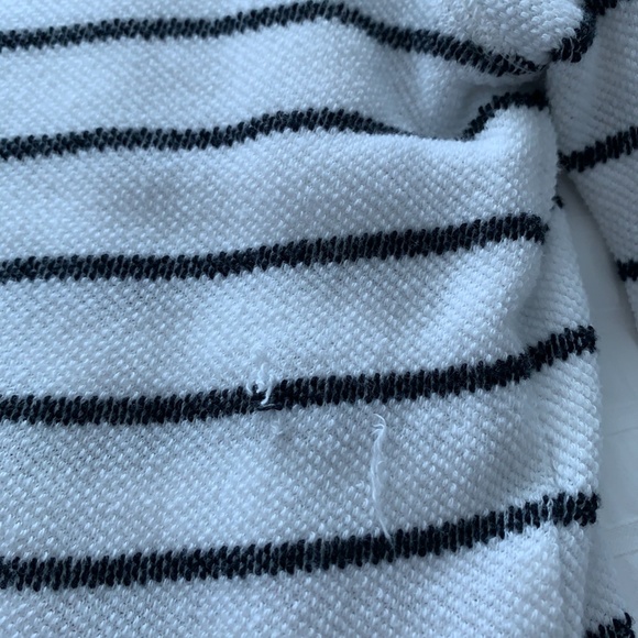 Sweater - Picture 2 of 4